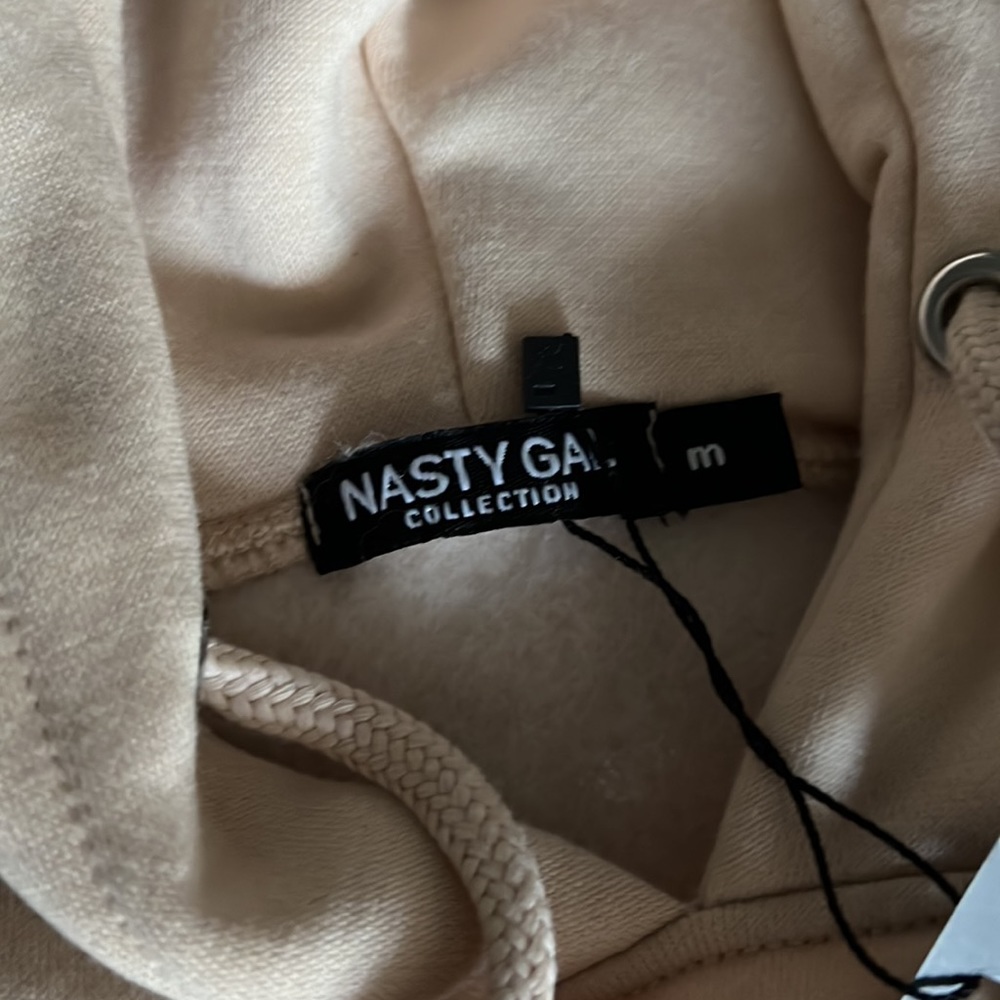 Nasty Gal Oversized Graphic Hoodie - Picture 6 of 7